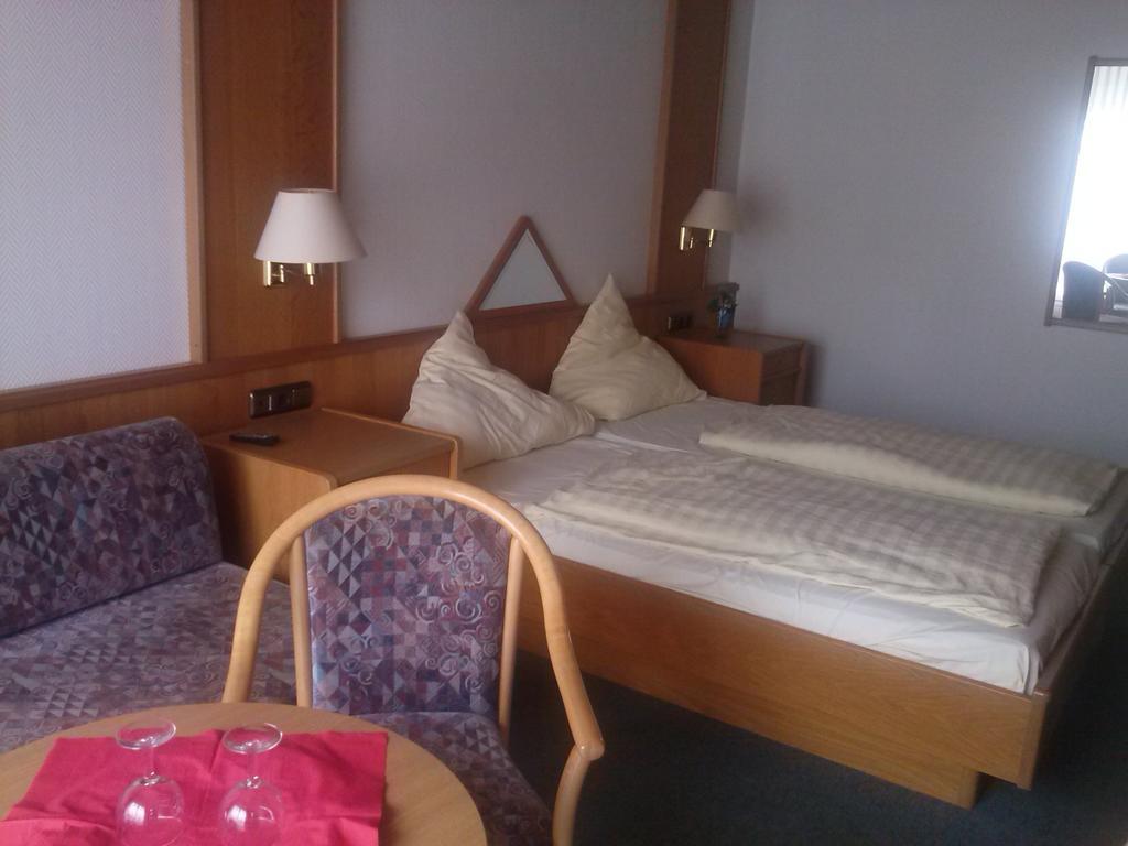 Landhotel Hamburger Hof Nettlingen Værelse billede